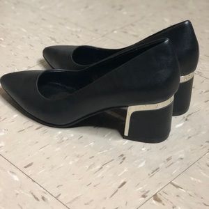 Brand New!! DKNY Pumps!!